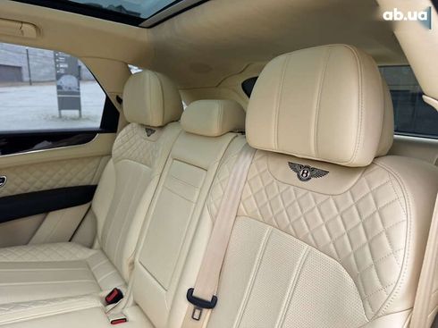 Bentley Bentayga 2018 - фото 22