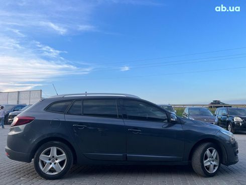 Renault Megane 2015 серый - фото 4