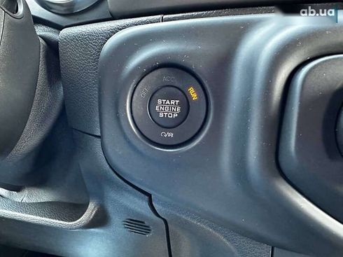 Jeep Wrangler 2018 - фото 22