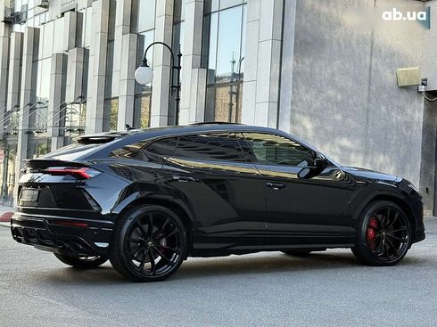 Lamborghini Urus 2020 - фото 26