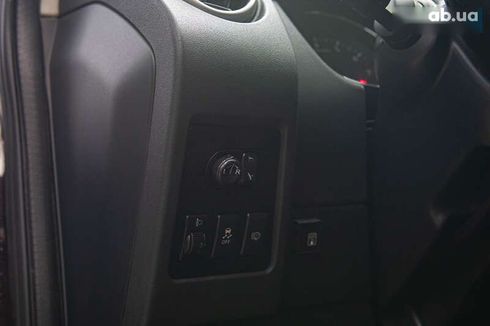 Nissan Qashqai 2011 - фото 23