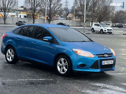 Ford Focus 2014 - фото 9