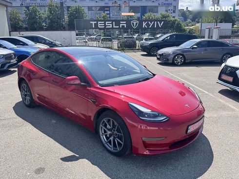 Tesla Model 3 2023 - фото 9