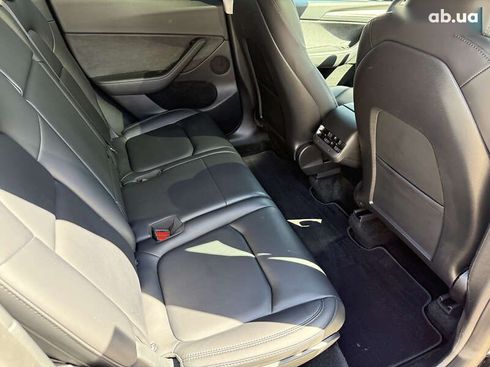 Tesla Model Y 2023 - фото 11