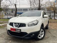 Купити Nissan бу в Києві - купити на Автобазарі