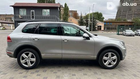 Volkswagen Touareg 2016 - фото 8