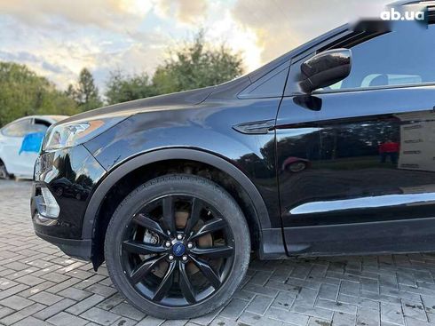 Ford Escape 2018 - фото 10