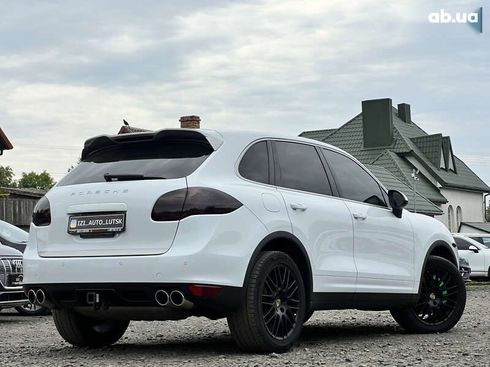 Porsche Cayenne 2014 - фото 8