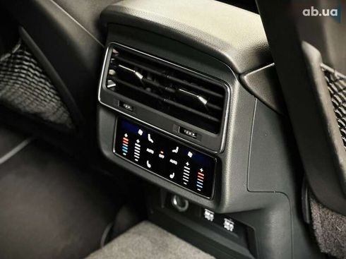 Audi Q8 2019 - фото 28