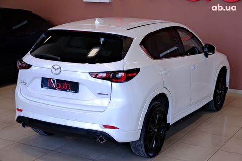 Mazda CX-5 2024 белый - фото 5