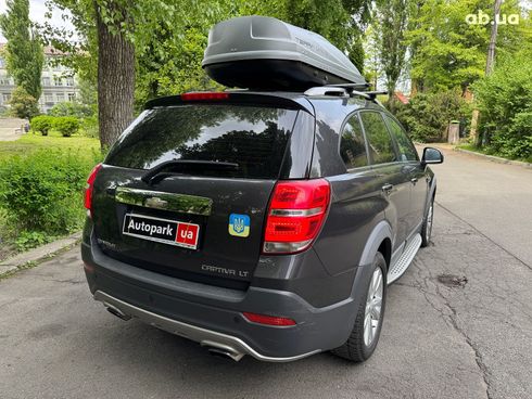 Chevrolet Captiva 2014 серый - фото 6