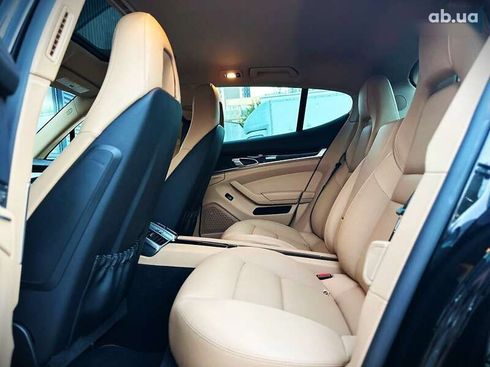Porsche Panamera 2015 - фото 27