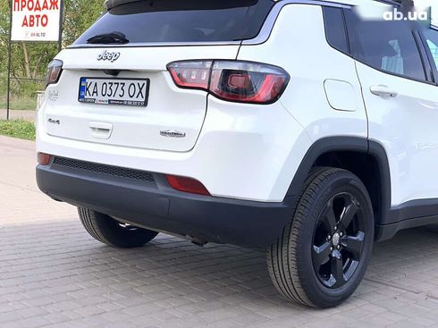 Jeep Compass 2018 - фото 21