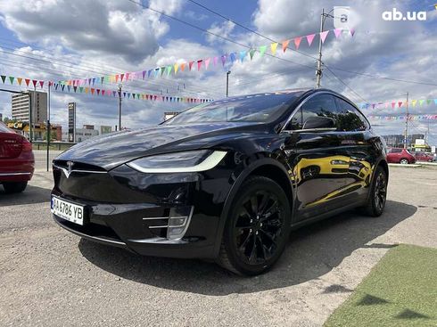 Tesla Model X 2019 - фото 2