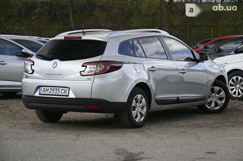 Renault Megane 2011 - фото 17