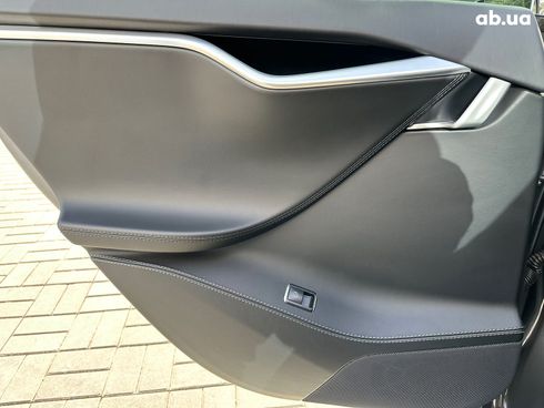 Tesla Model S 2017 серый - фото 14