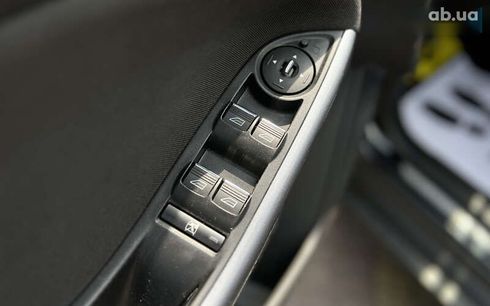 Ford Focus 2013 - фото 14