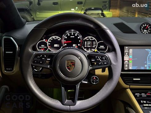 Porsche Cayenne 2021 - фото 15