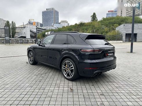 Porsche Cayenne 2018 - фото 7