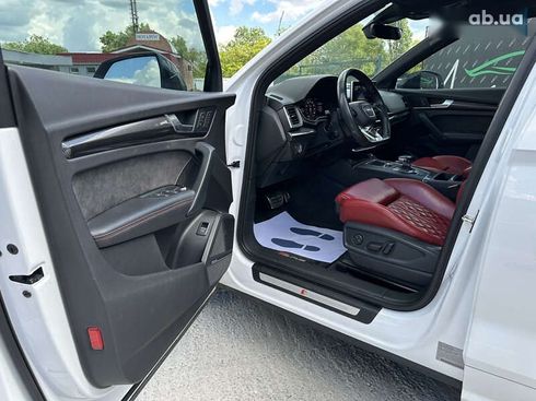 Audi SQ5 2018 - фото 12