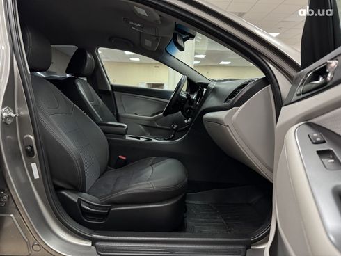 Kia Optima 2013 коричневый - фото 10