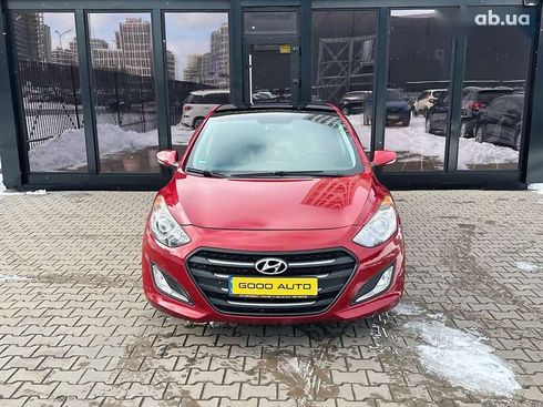 Hyundai Elantra 2015 - фото 2