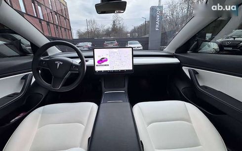 Tesla Model 3 2021 - фото 11