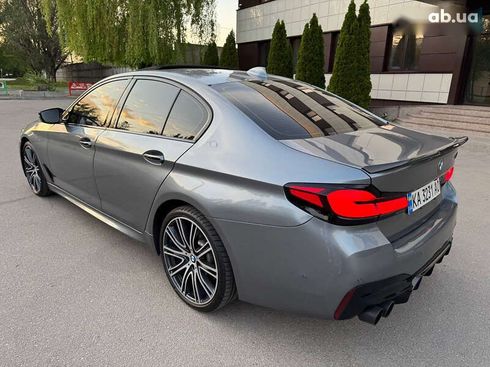BMW 5 серия 2017 - фото 7
