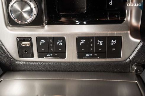 Toyota Land Cruiser 2018 - фото 20