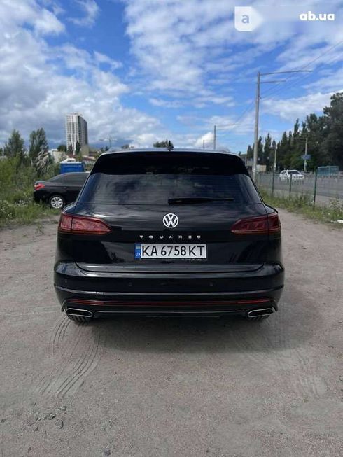 Volkswagen Touareg 2019 - фото 6