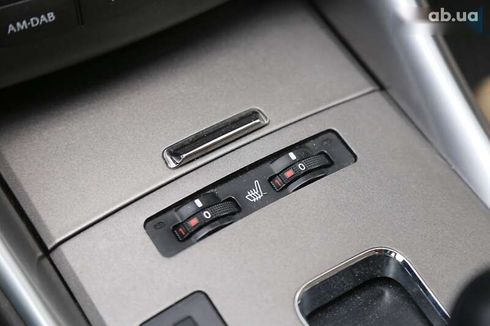 Lexus IS 2010 - фото 21