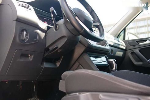 Volkswagen Tiguan 2021 - фото 24