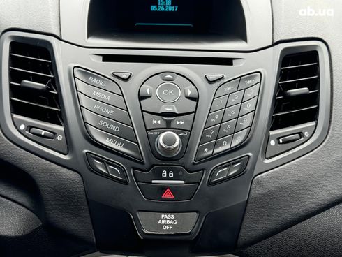 Ford Fiesta 2016 красный - фото 29