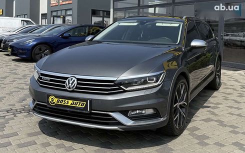 Volkswagen passat alltrack 2017 - фото 3