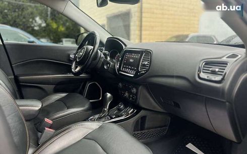 Jeep Compass 2020 - фото 25