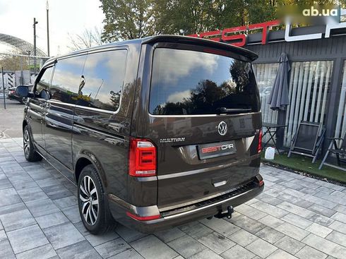 Volkswagen Multivan 2017 - фото 13