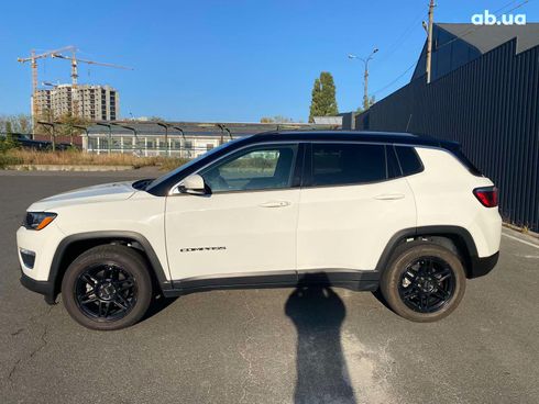 Jeep Compass 2019 белый - фото 8