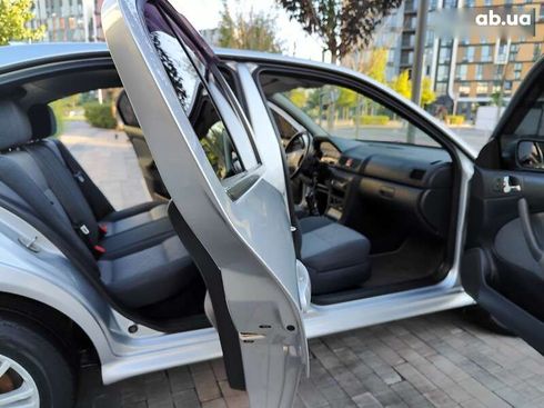 Skoda Octavia 2008 - фото 27