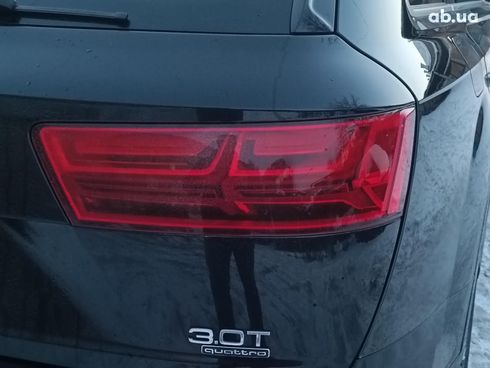 Audi Q7 2018 черный - фото 11