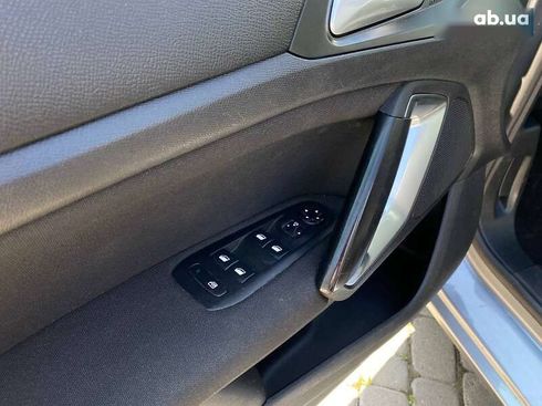 Peugeot 308 2015 - фото 11