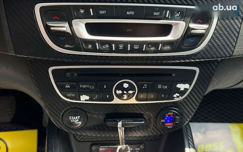 Renault Megane 2011 - фото 16