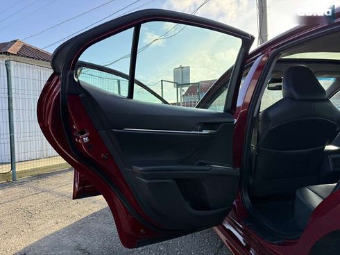 Toyota Camry 2017 - фото 13