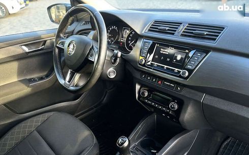 Skoda Fabia 2017 - фото 25