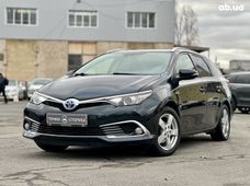 Продажа б/у Toyota Auris 2015 года - купить на Автобазаре