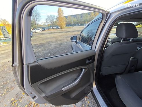 Ford Kuga 2011 серый - фото 14