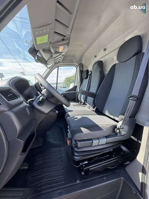 Renault Master 2021 - фото 13