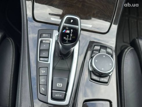 BMW 5 серия 2016 серый - фото 34