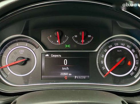 Opel Insignia 2015 - фото 29