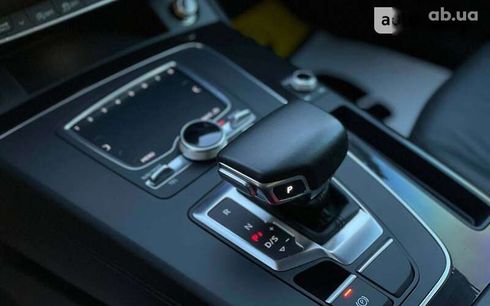 Audi Q5 2017 - фото 12