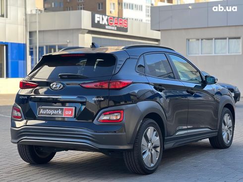 Hyundai Kona Electric 2020 черный - фото 13